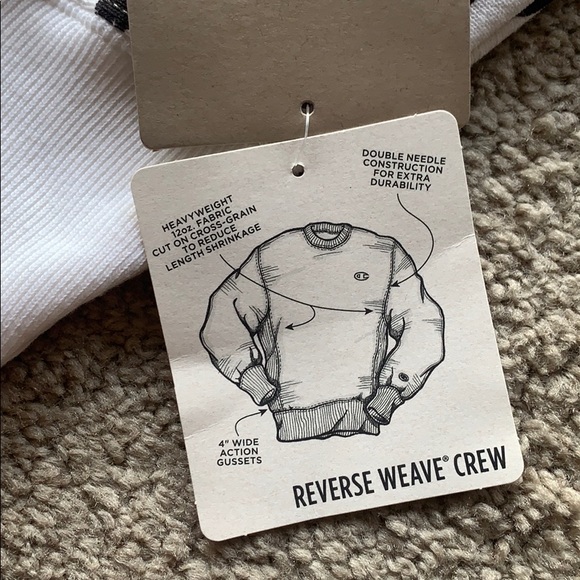 New Champion reverse weave crewneck cropped XL - Picture 2 of 8